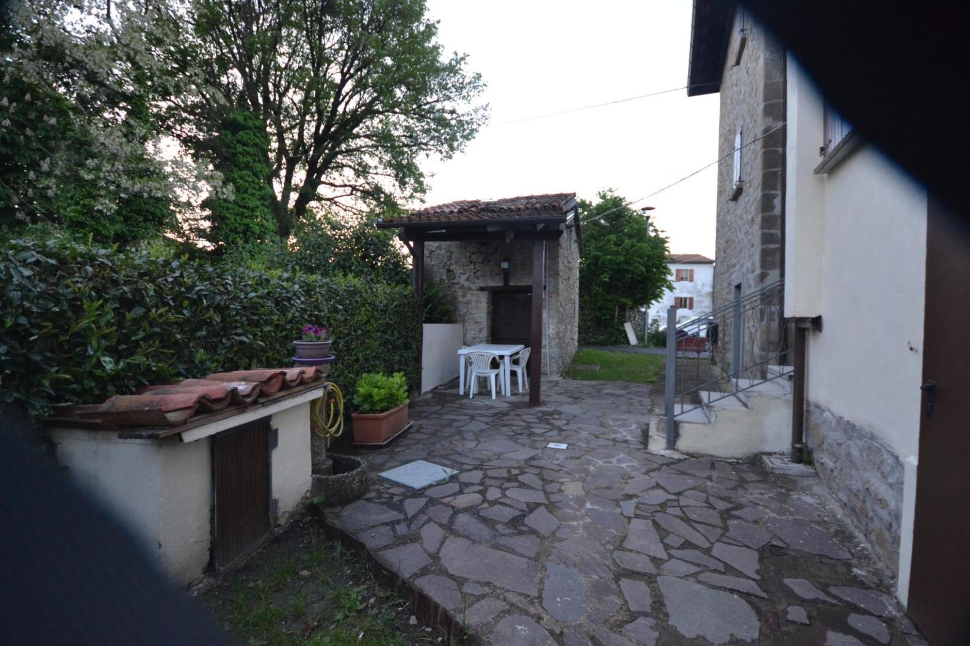Casa Vacanze Mingos Lodio Di La Carpineta Exterior photo